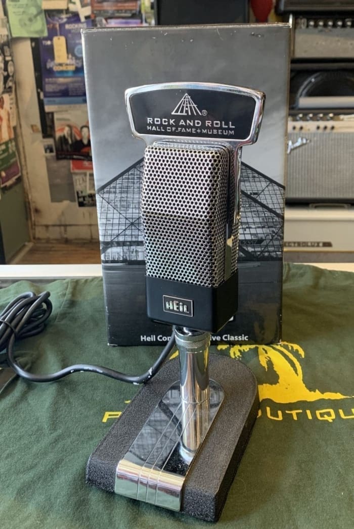 Heil Rock and Roll Hall of Fame Commemorative Mic