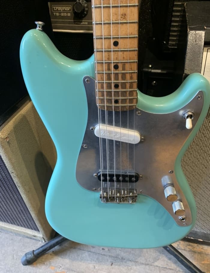 1957 Fender Duo-Sonic - Image 6