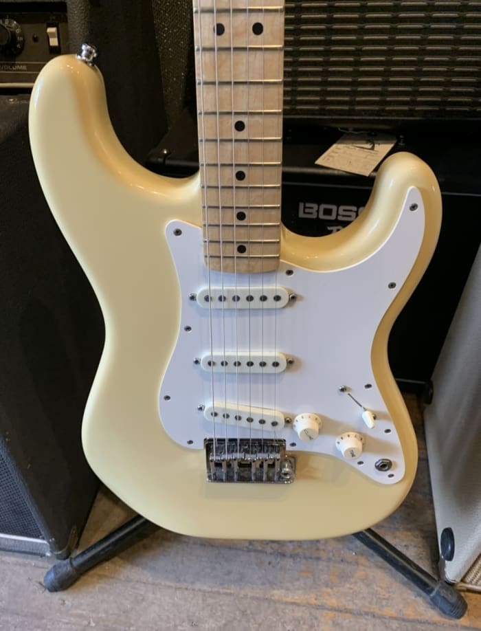 1983 USA Fender Stratocaster - Image 7