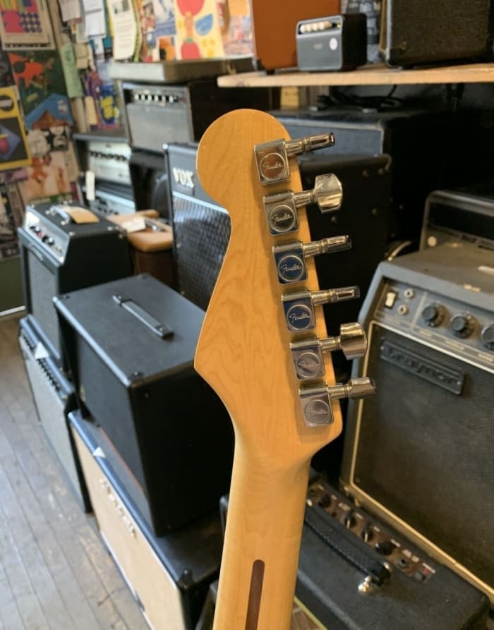 1983 USA Fender Stratocaster - Image 10