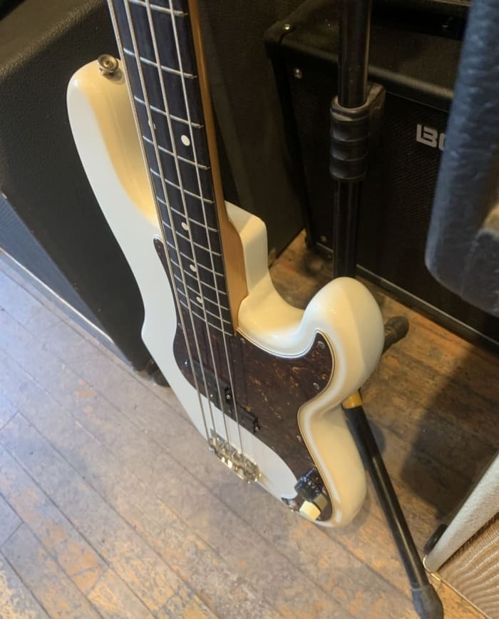 82-84 Squier JV Precision Bass - Image 6