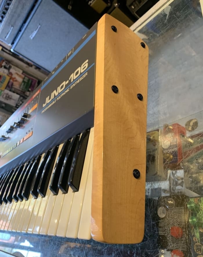 Roland Juno-106 - Image 2