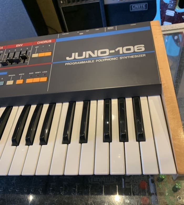 Roland Juno-106 - Image 3
