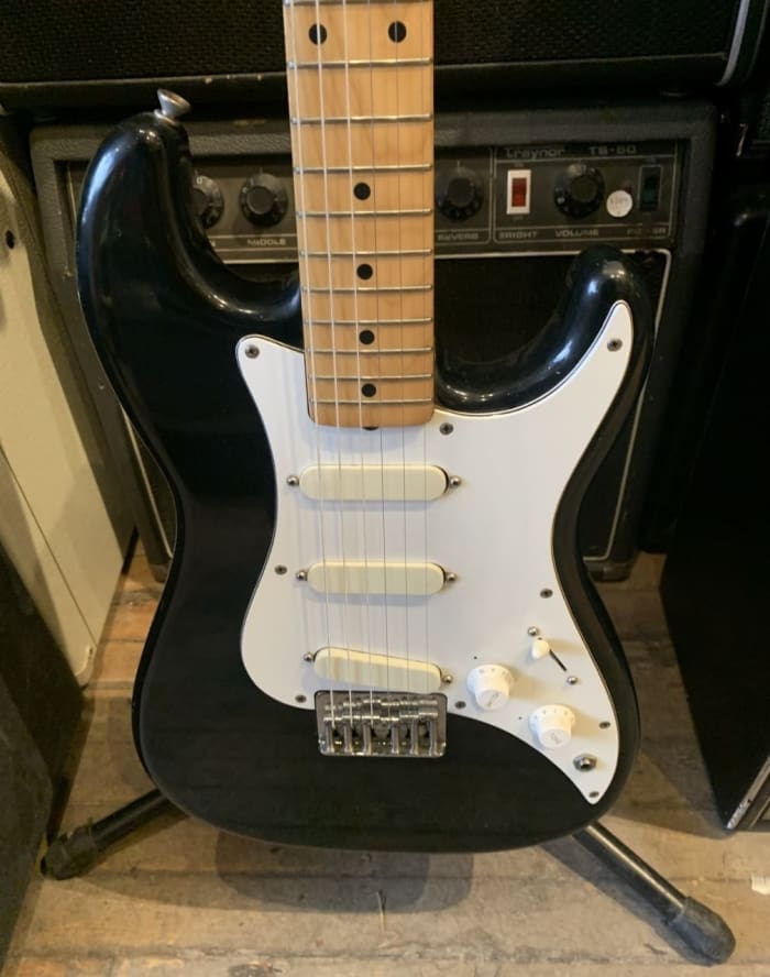 83/84 Squier Bullet - Image 4