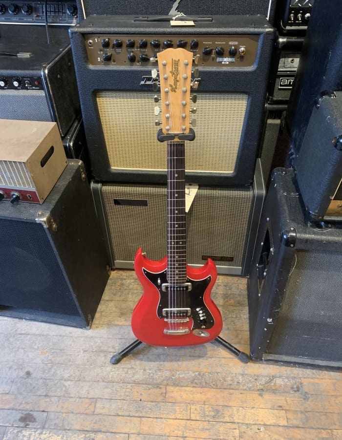 1966/1967 Hagstrom F-12