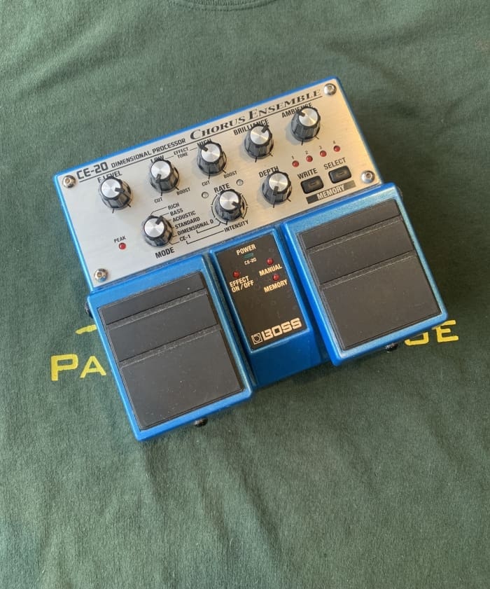 Boss CE-20