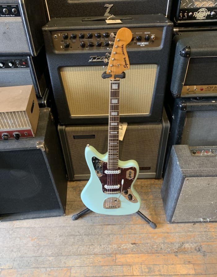 Squier Classic Vibes 70s Jaguar