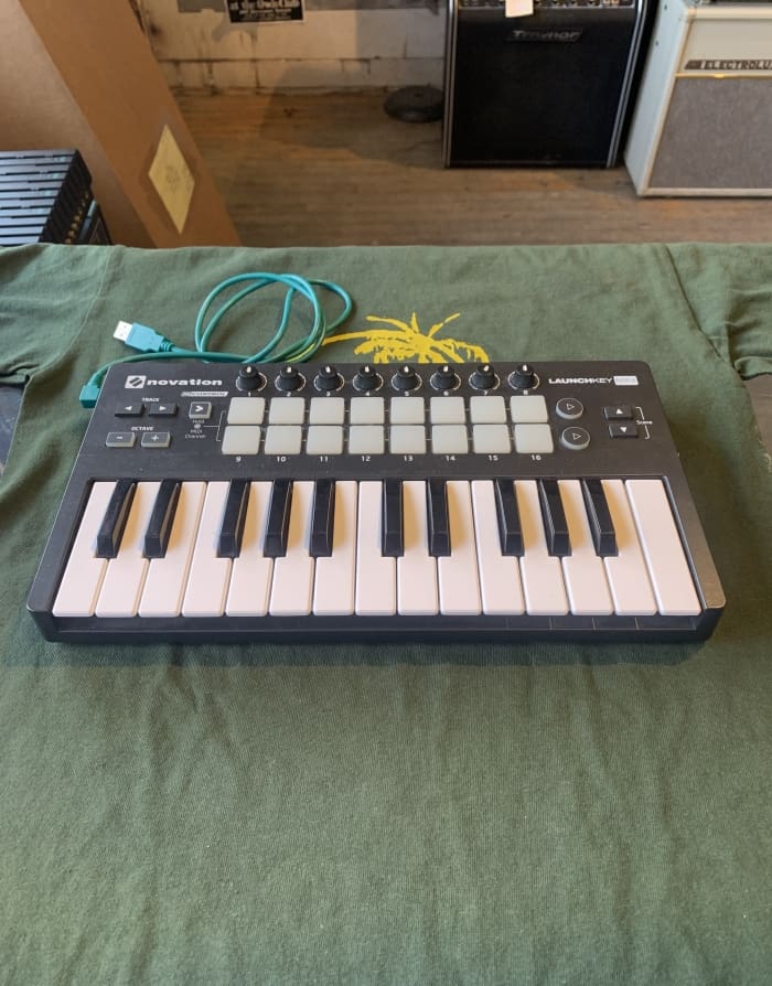 Novation Launchkey Mini