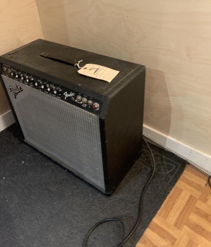 80-82 Fender 75 - Image 2