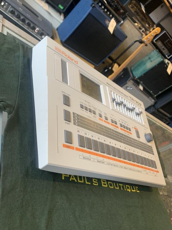 Roland TR-707 - Image 3