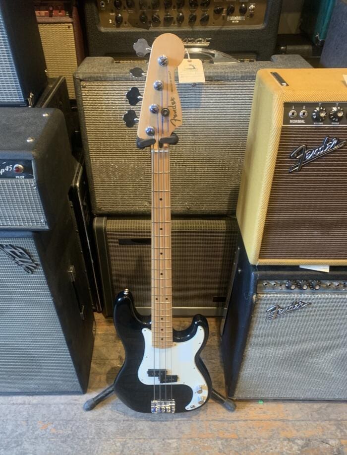 2022 MIM Fender Precision Bass