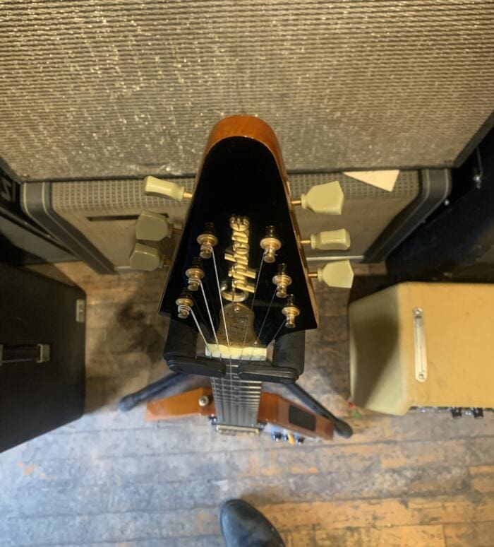 Epiphone Joe Bonamassa Amos ‘58 Korina Flying V - Image 5