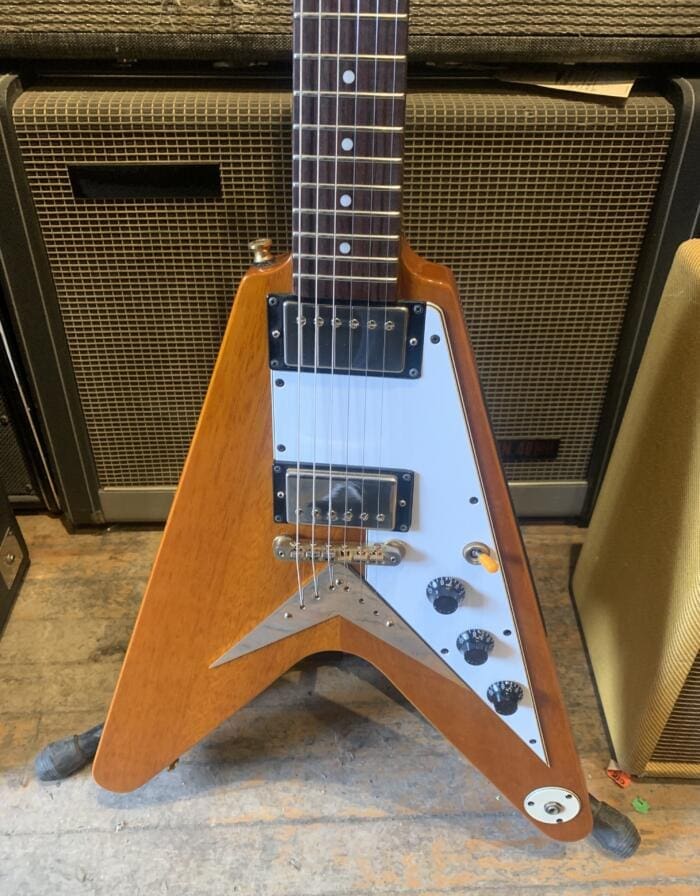 Epiphone Joe Bonamassa Amos ‘58 Korina Flying V - Image 7