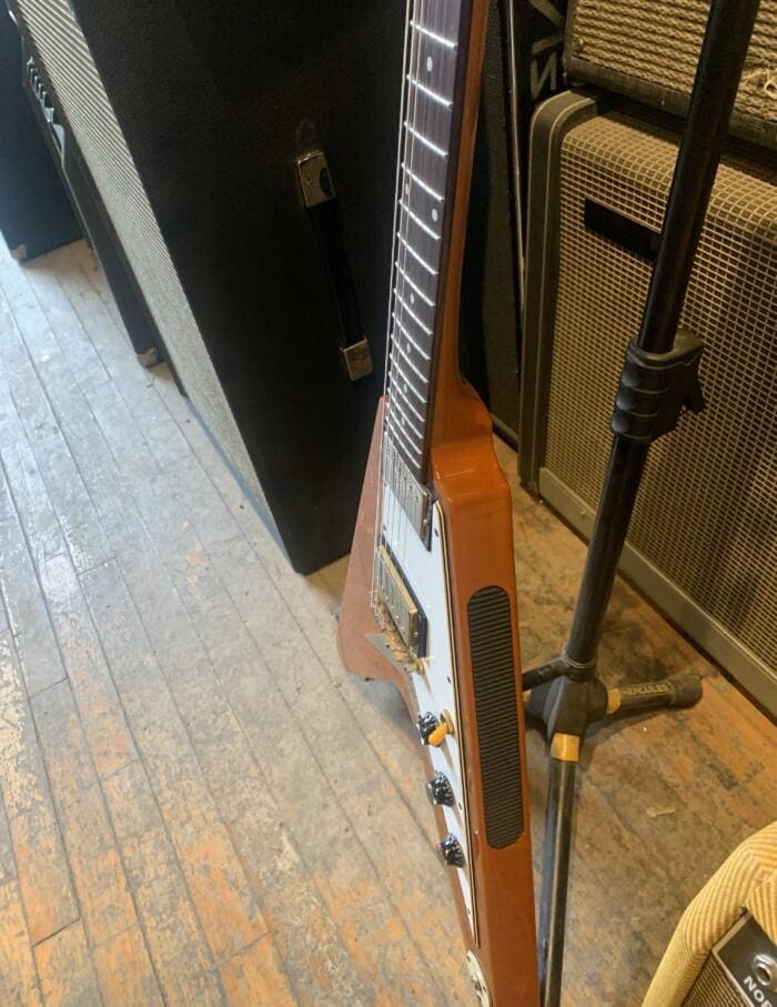 Epiphone Joe Bonamassa Amos ‘58 Korina Flying V - Image 8