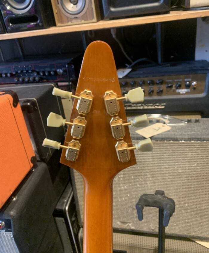 Epiphone Joe Bonamassa Amos ‘58 Korina Flying V - Image 10