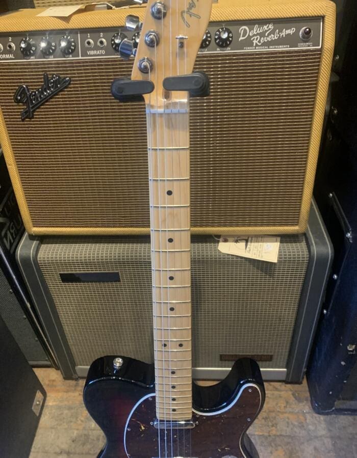 2015 USA Fender Telecaster - Image 3