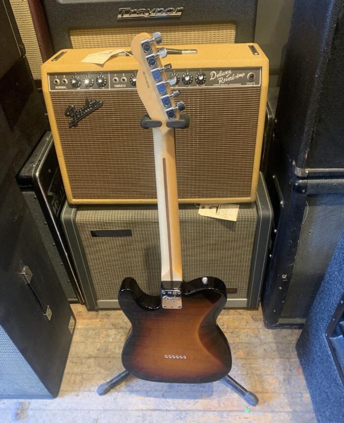 2015 USA Fender Telecaster - Image 8