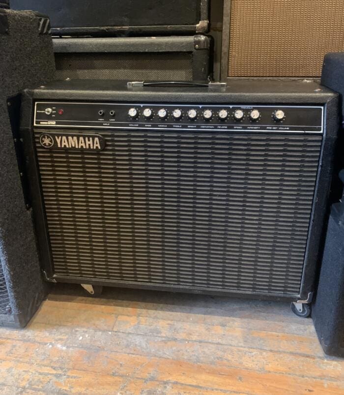 Yamaha Hundred 212