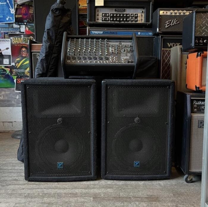 Yorkville MX810 Mixer with 2x YX12 Speakers and Stands