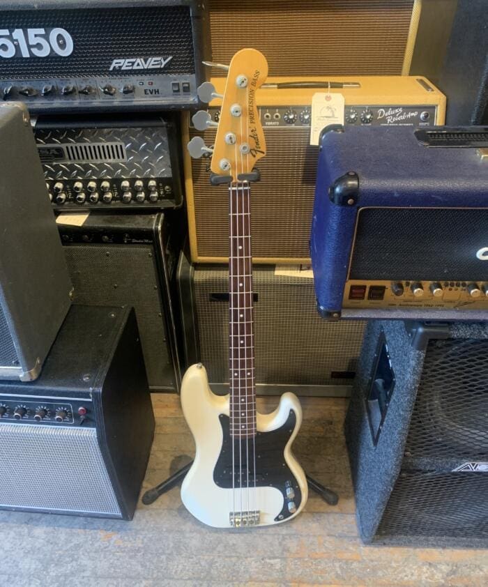 Fender PB-70-70US