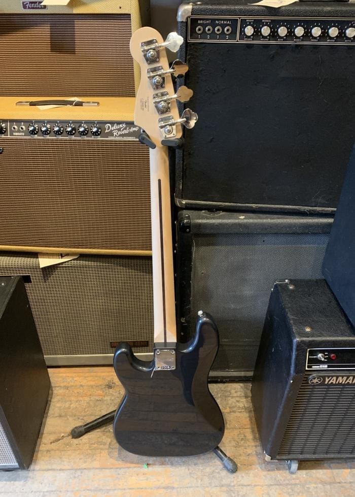 Squier Affinity Precision Bass - Image 8