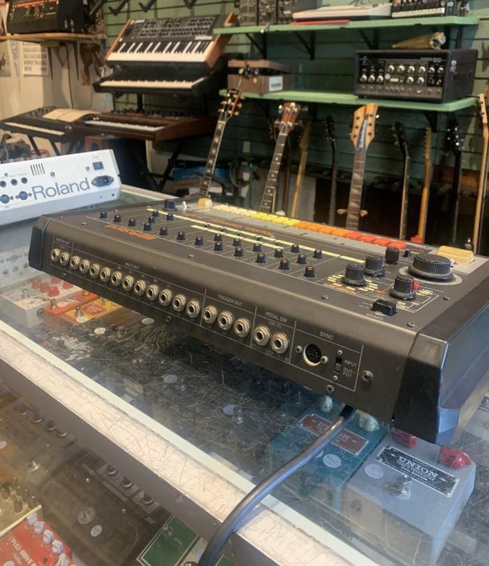 Roland TR-808 - Image 4